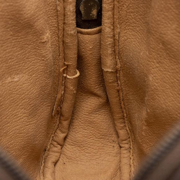 Gucci Vintage GG Supreme Small Camera Bag - Picture 12 of 15